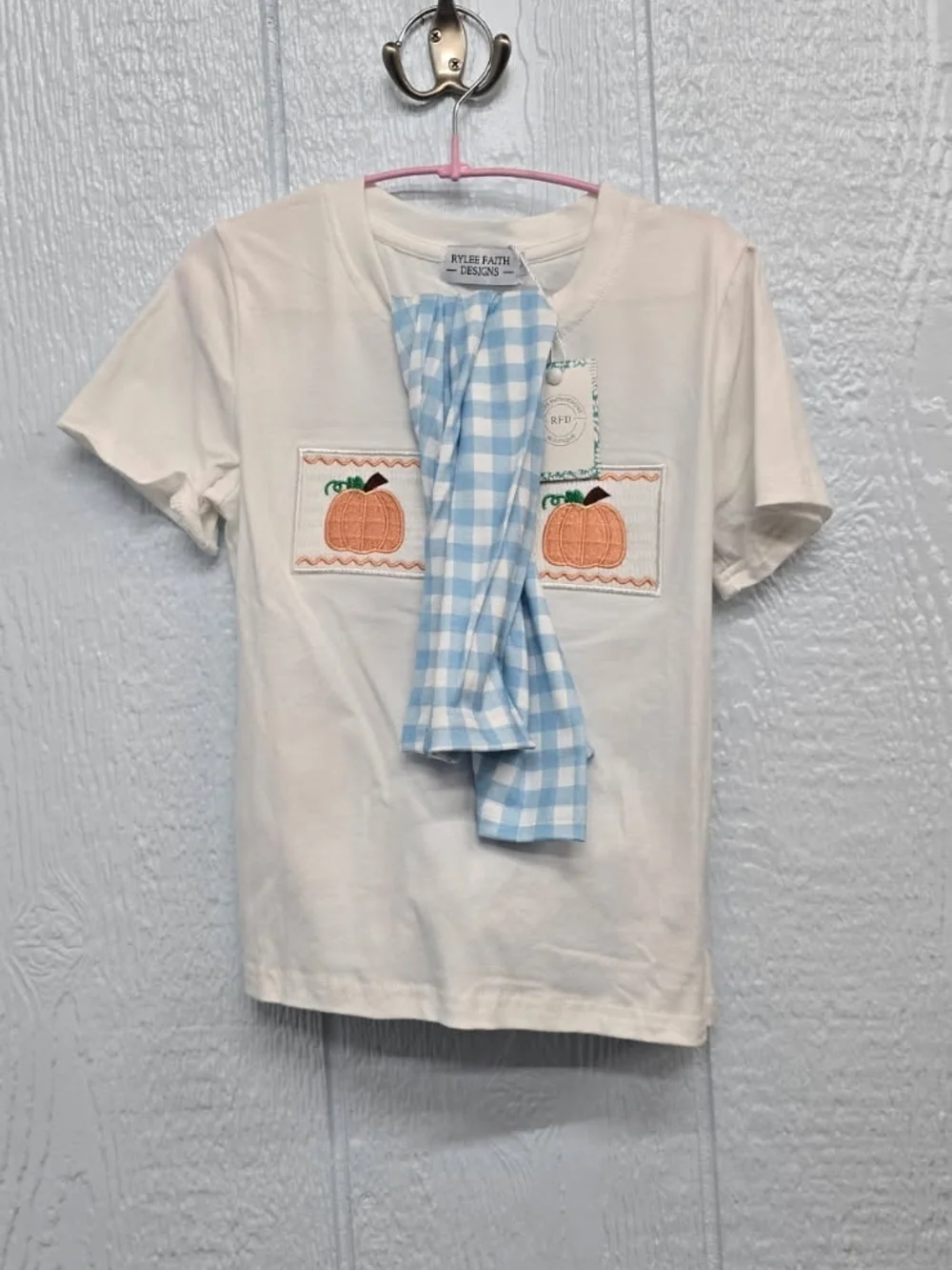 NWT Size 5 Kids White Pumpkin Smocked Outfit